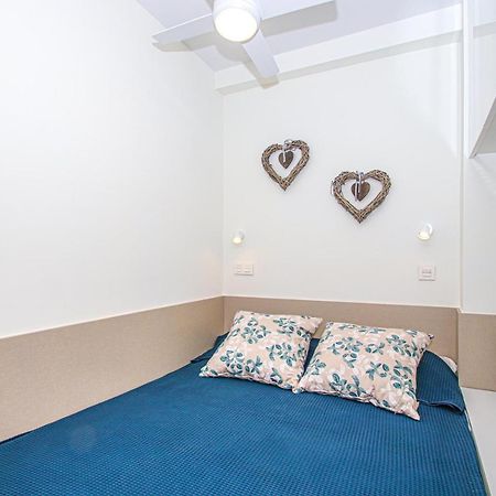 Stylish Studio For Rent With Fantastic Location In Marbella Promenade. Buitenkant foto