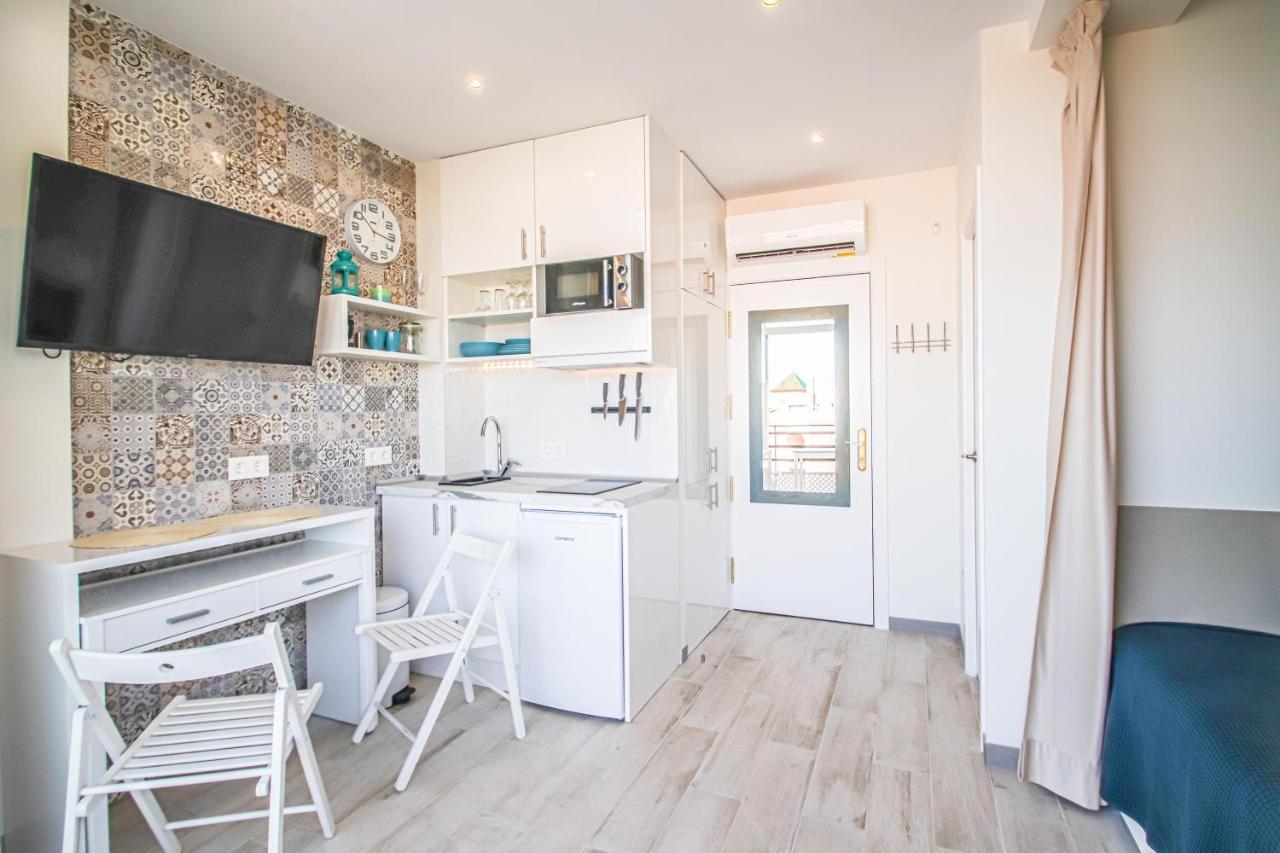 Stylish Studio For Rent With Fantastic Location In Marbella Promenade. Buitenkant foto