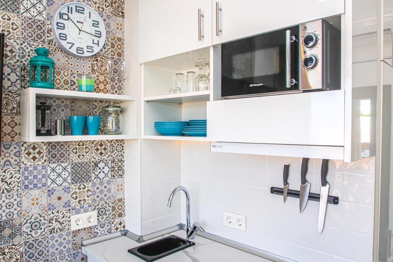 Stylish Studio For Rent With Fantastic Location In Marbella Promenade. Buitenkant foto
